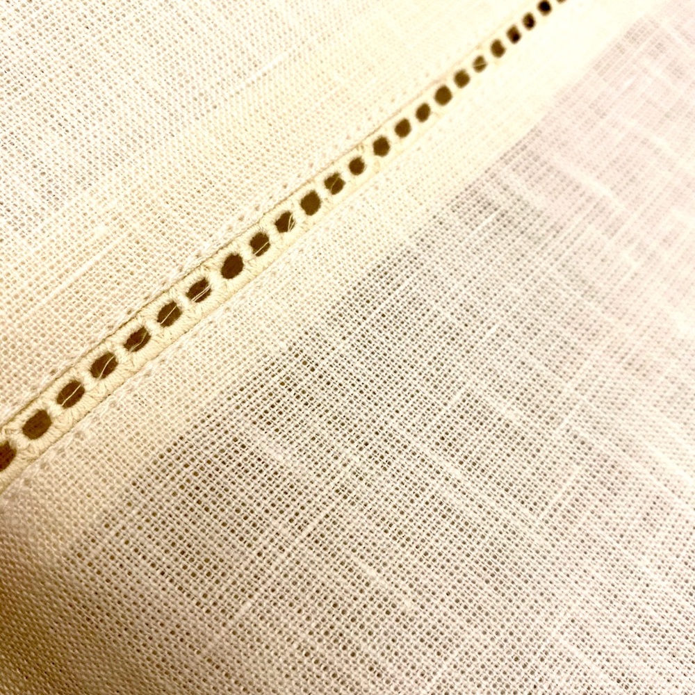 NEW TWO Arhaus Italian Linen Pillowcase Set - Picture 7 of 8